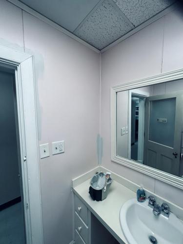 2023-1-Hallway-Bathroom-Painting-1-Before